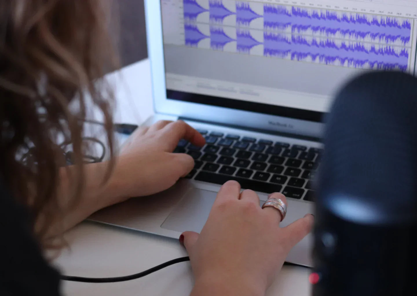 Mono ou Stéréo ? Les différences et les avantages.