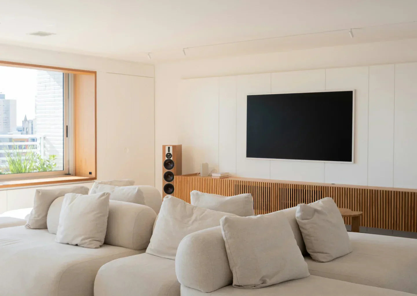 Hi-Fi stéréo ou home cinéma : faut-il choisir ?